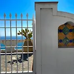 Capri *